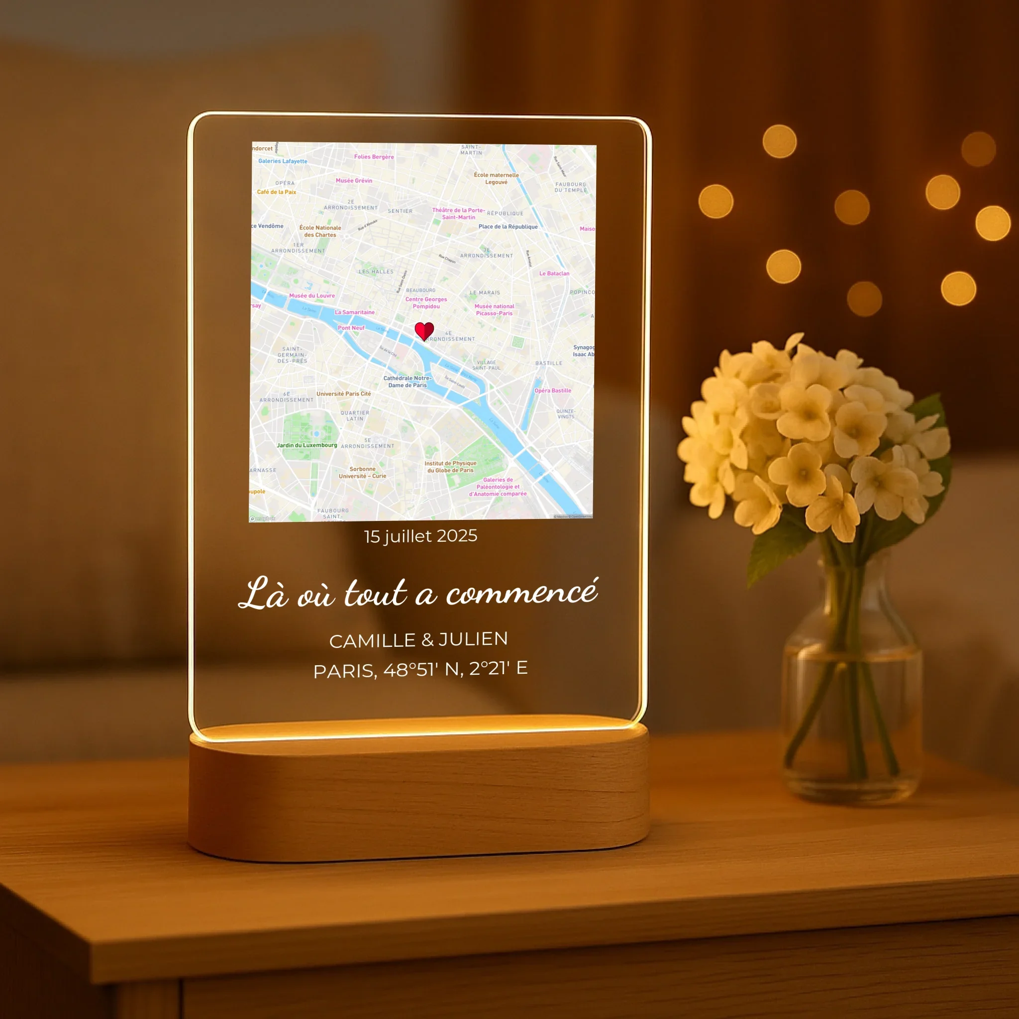 "Notre Moment" – Veilleuse personnalisée (pied en bois inclus)